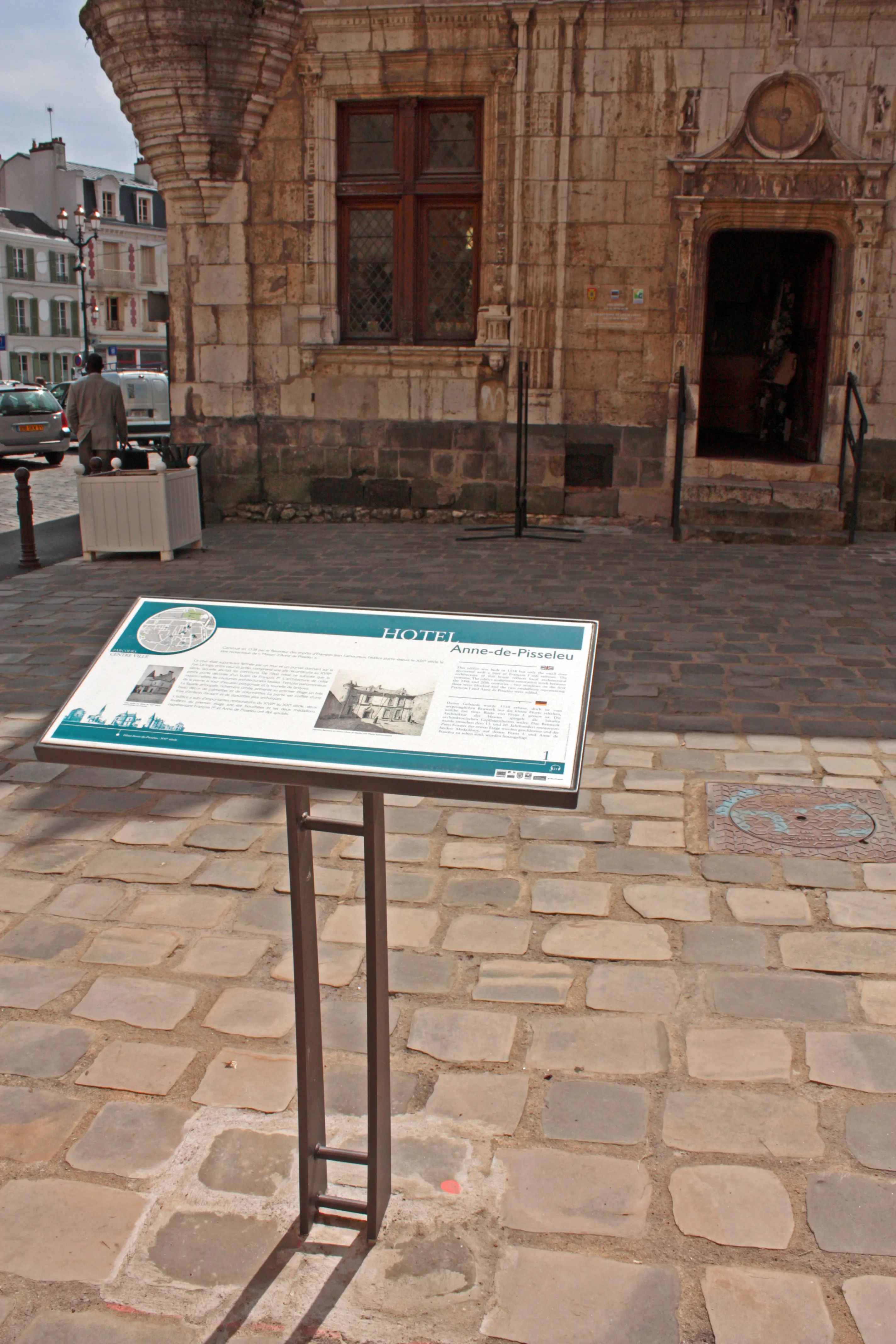 6 - Signalétique du patrimoine pupitre.webp