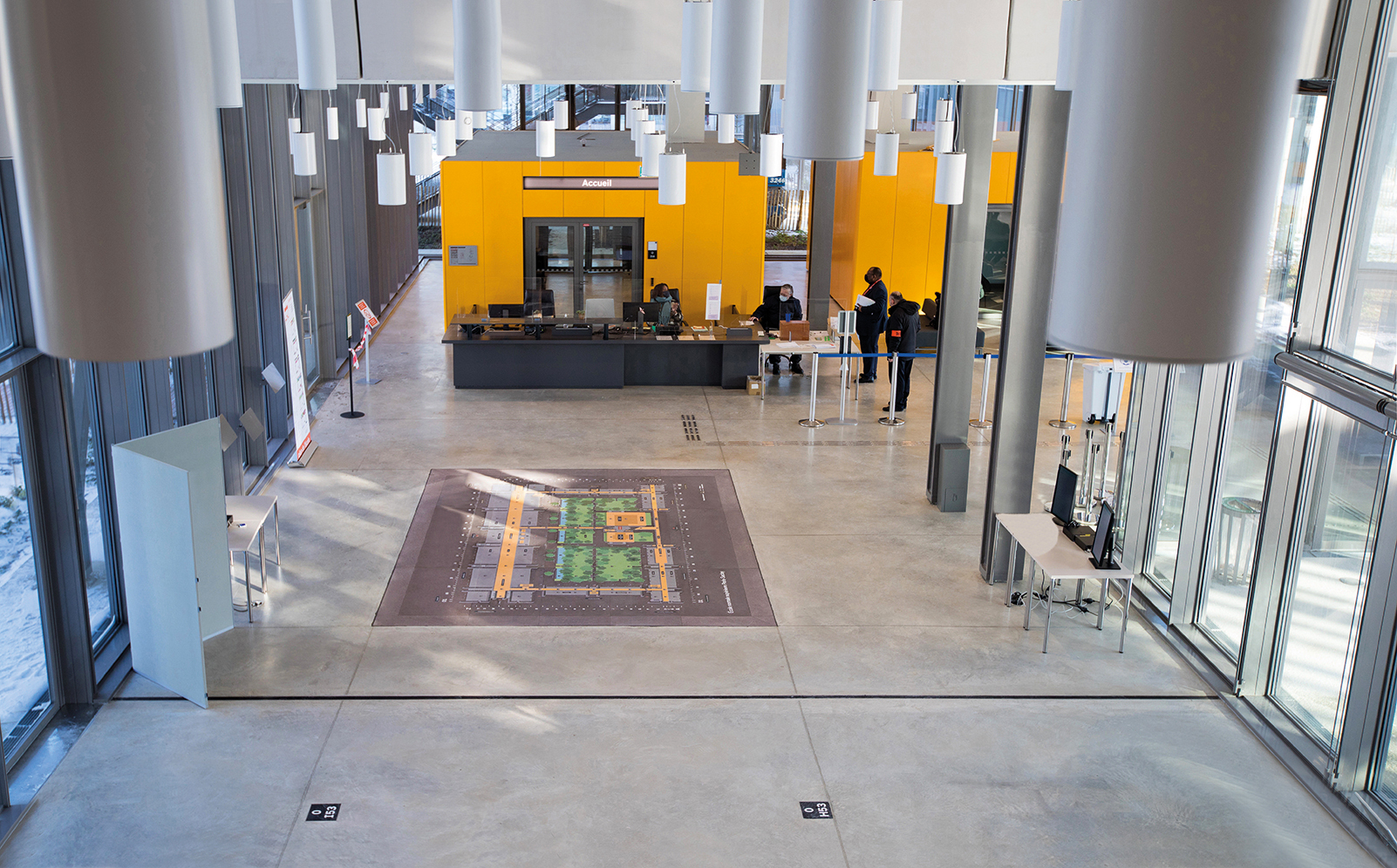 ecole-Normale-Superieure-Paris-Saclay-signaletique-lave