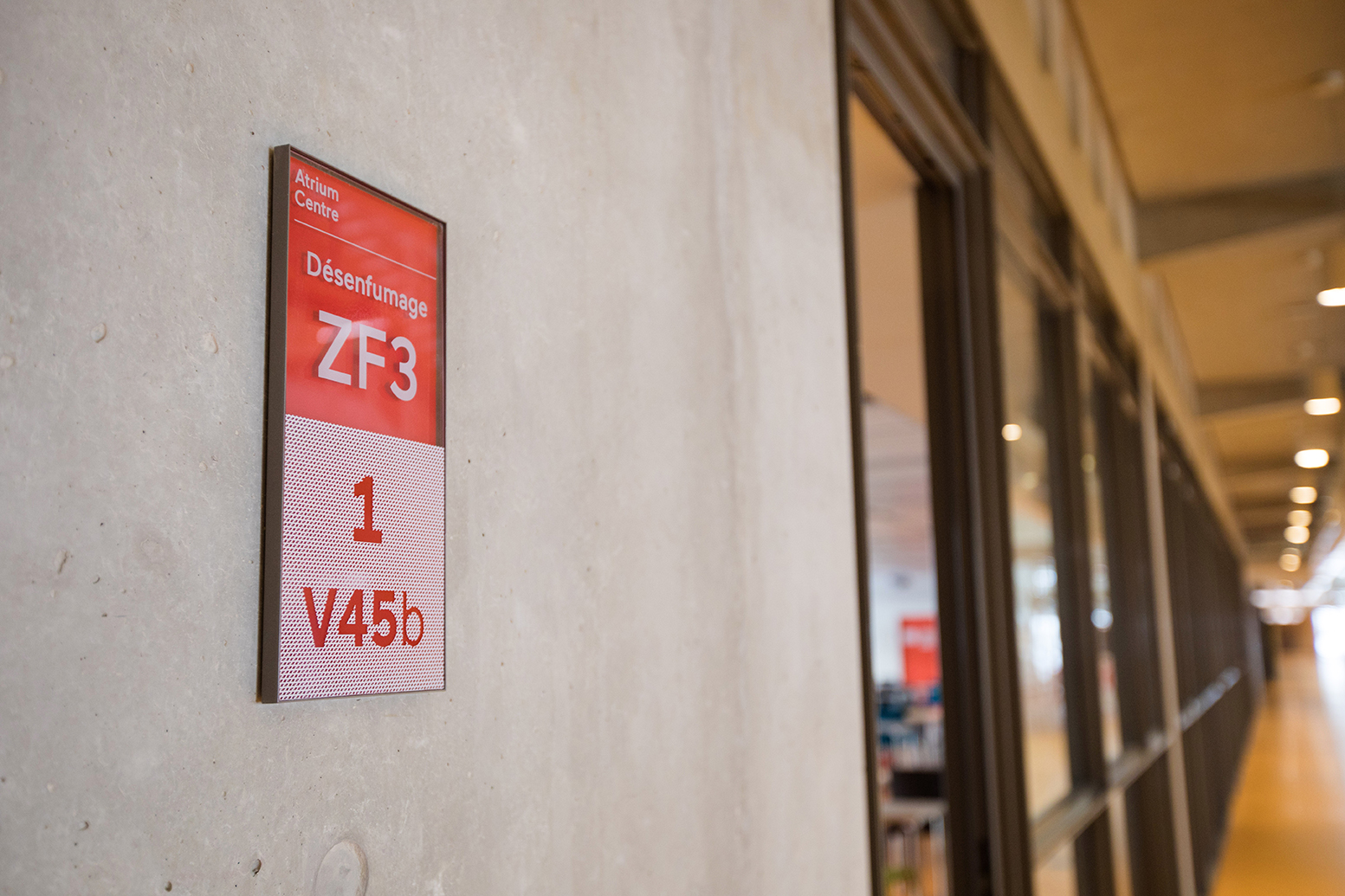 ENS-Paris-Saclay-signaletique-plaque-murale