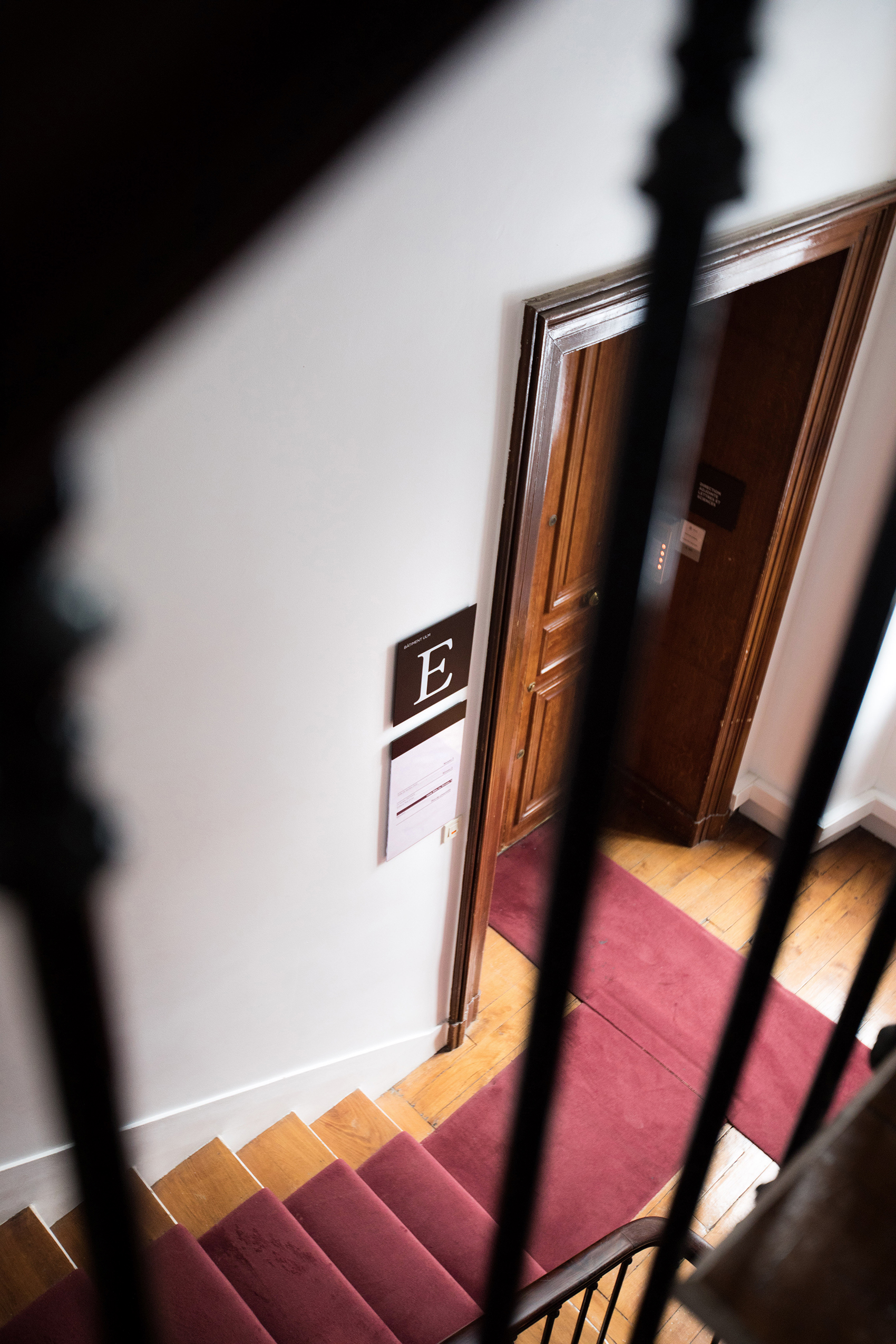 ens-ulm-psl-signaletique-education-interieur