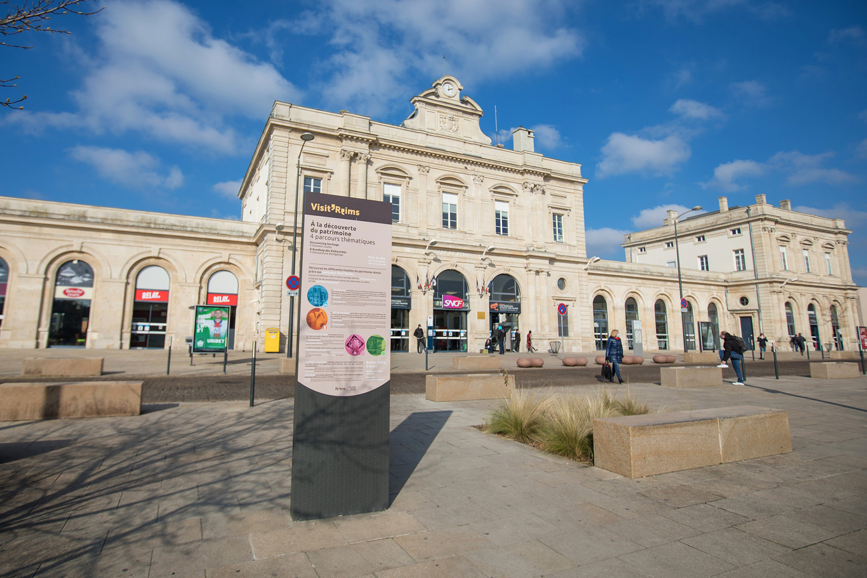 grand-reims-signaletique-lave-emaillee-gare