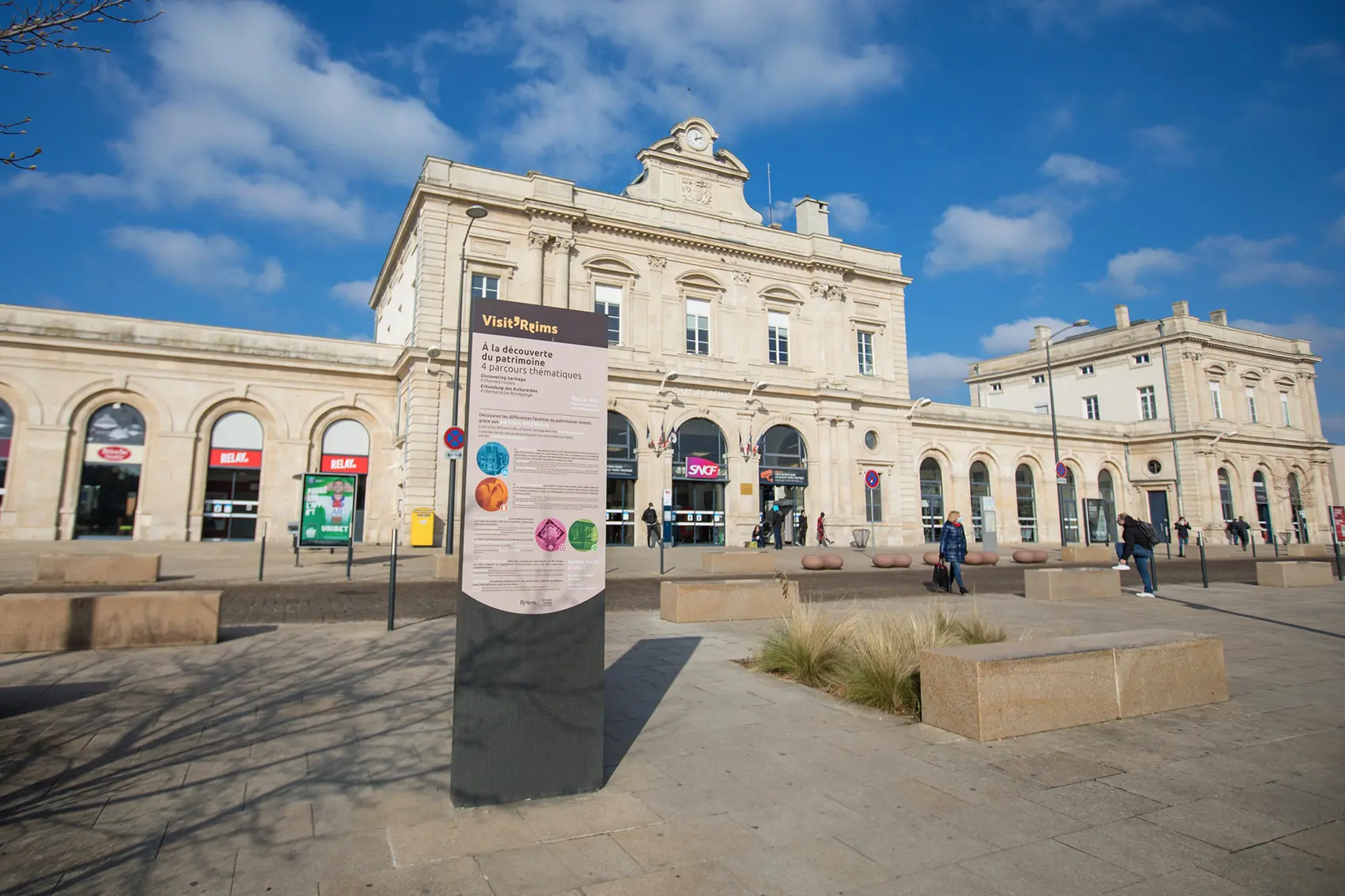grand-reims-signaletique-lave-emaillee-gare