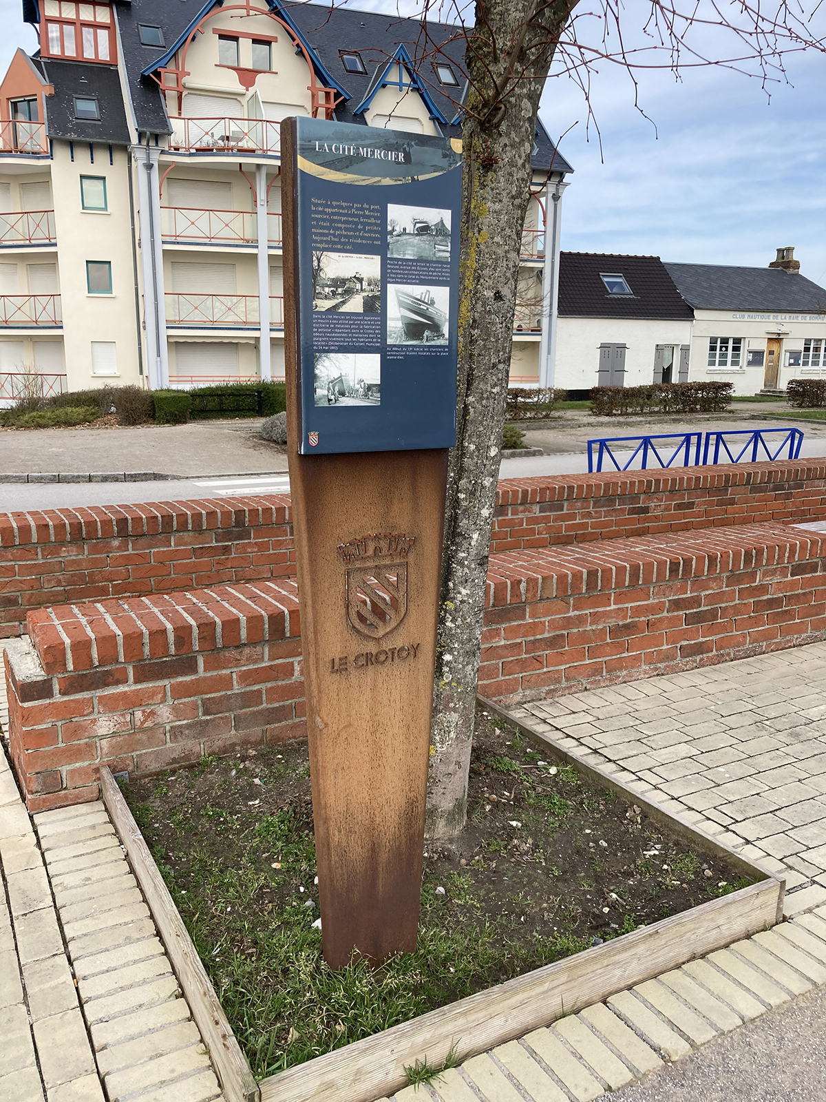 Le-Crotoy-signaletique-patrimoine-exterieure