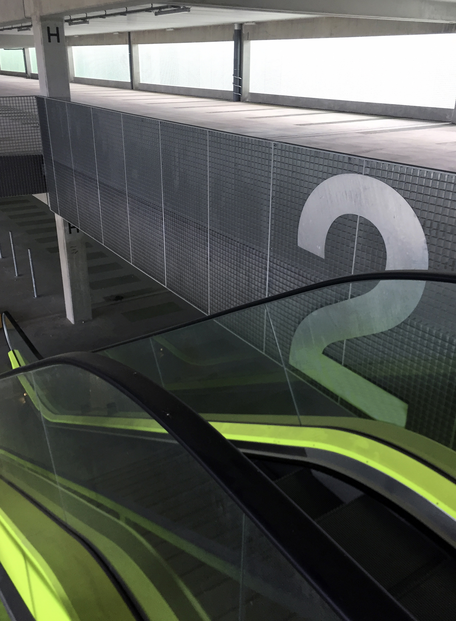 meett-parking-signaletique-tertiaire