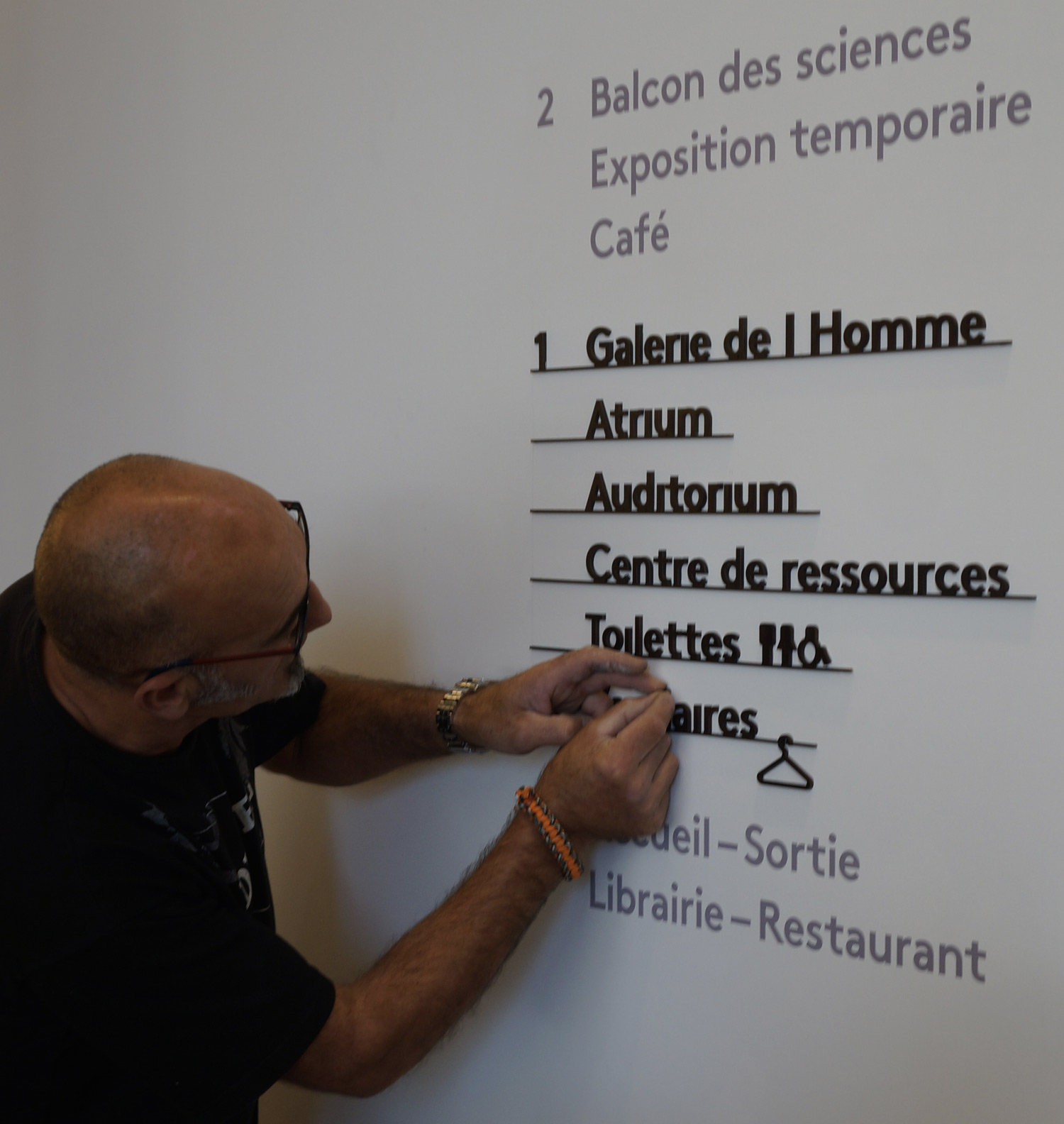 musee_de_l_homme_signaletique_museographie_agencement.jpg