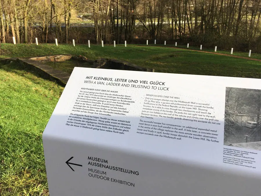 Panneau acier + corian 3.webp