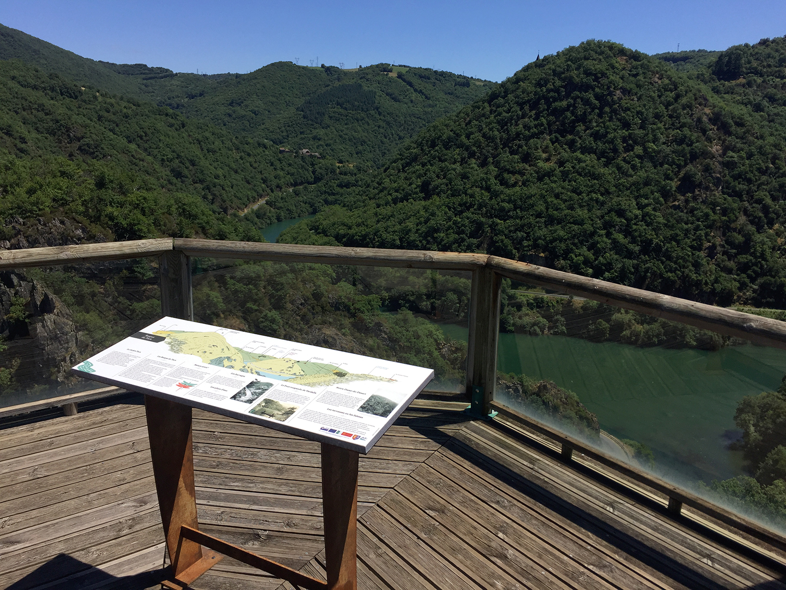 parc-naturel-grands-causses-signaletique-touristique