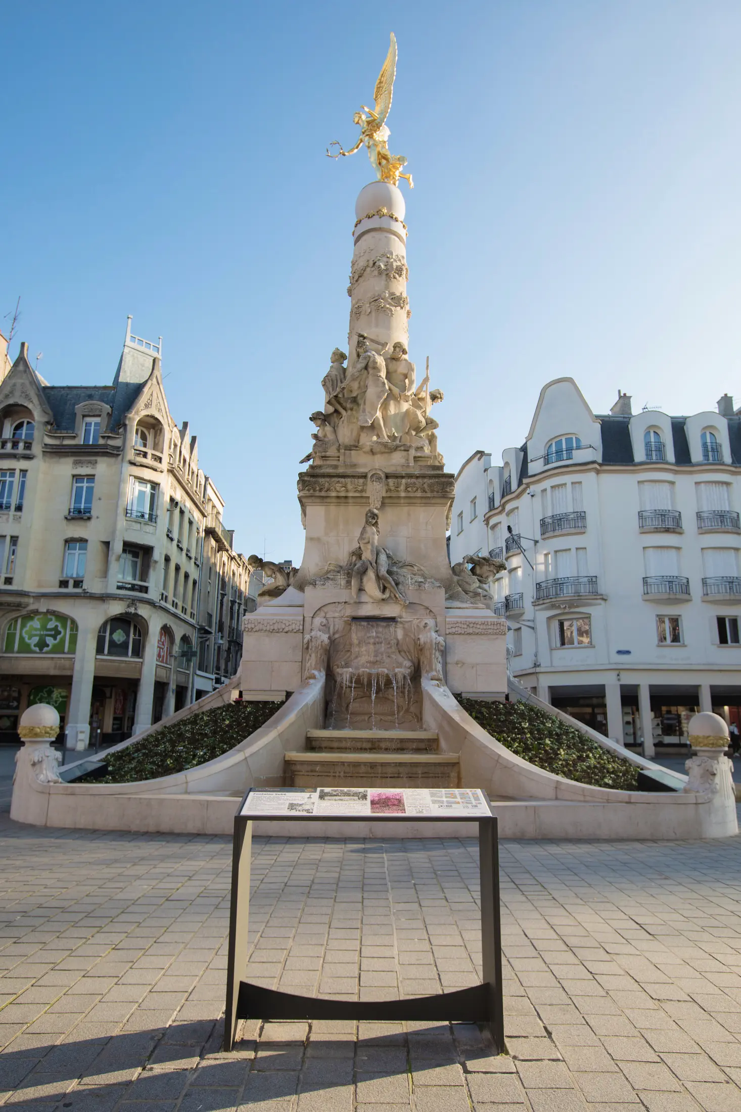 Pultschild Reims 2.webp