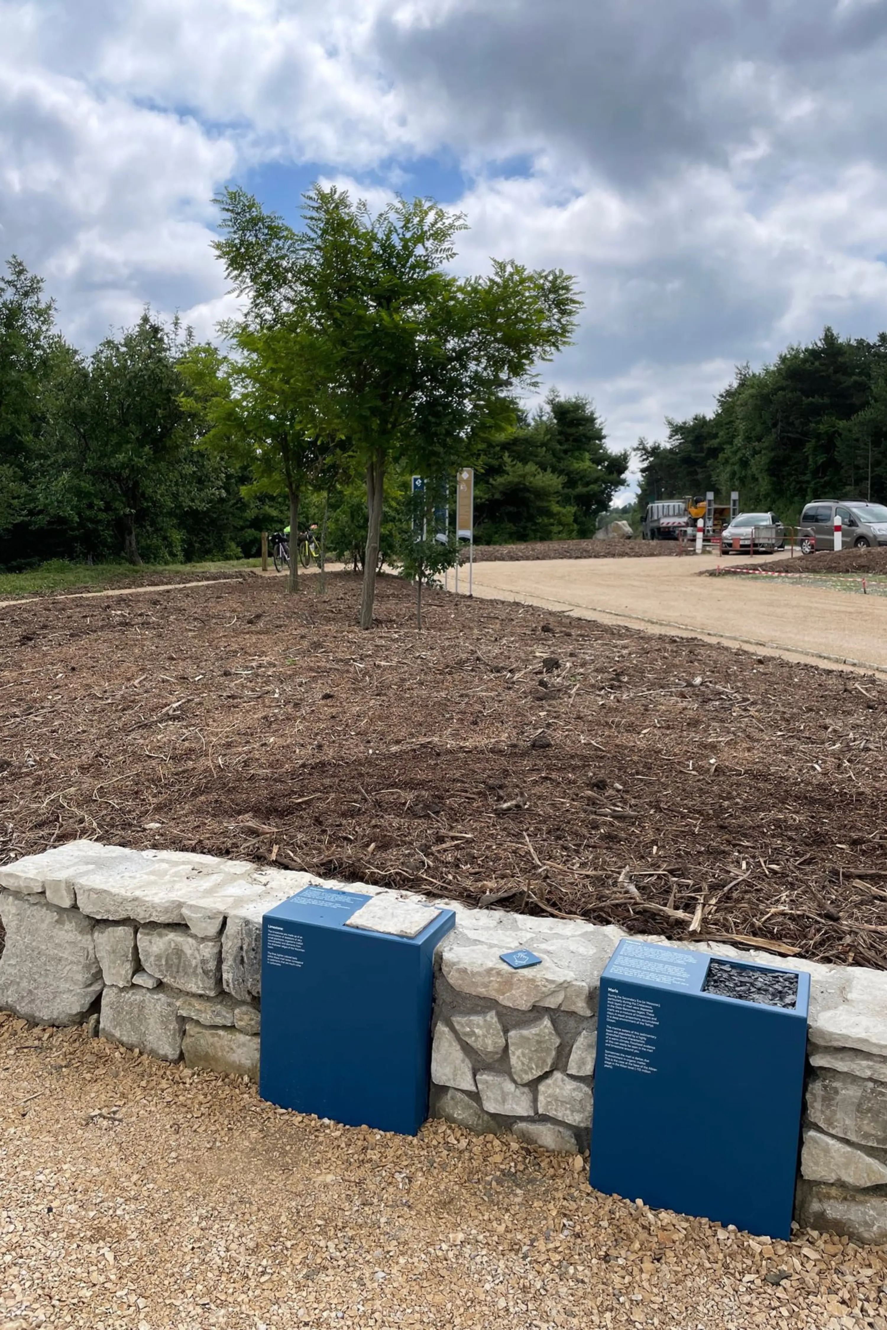 Pupitre Encastrée en aluminium 2.webp