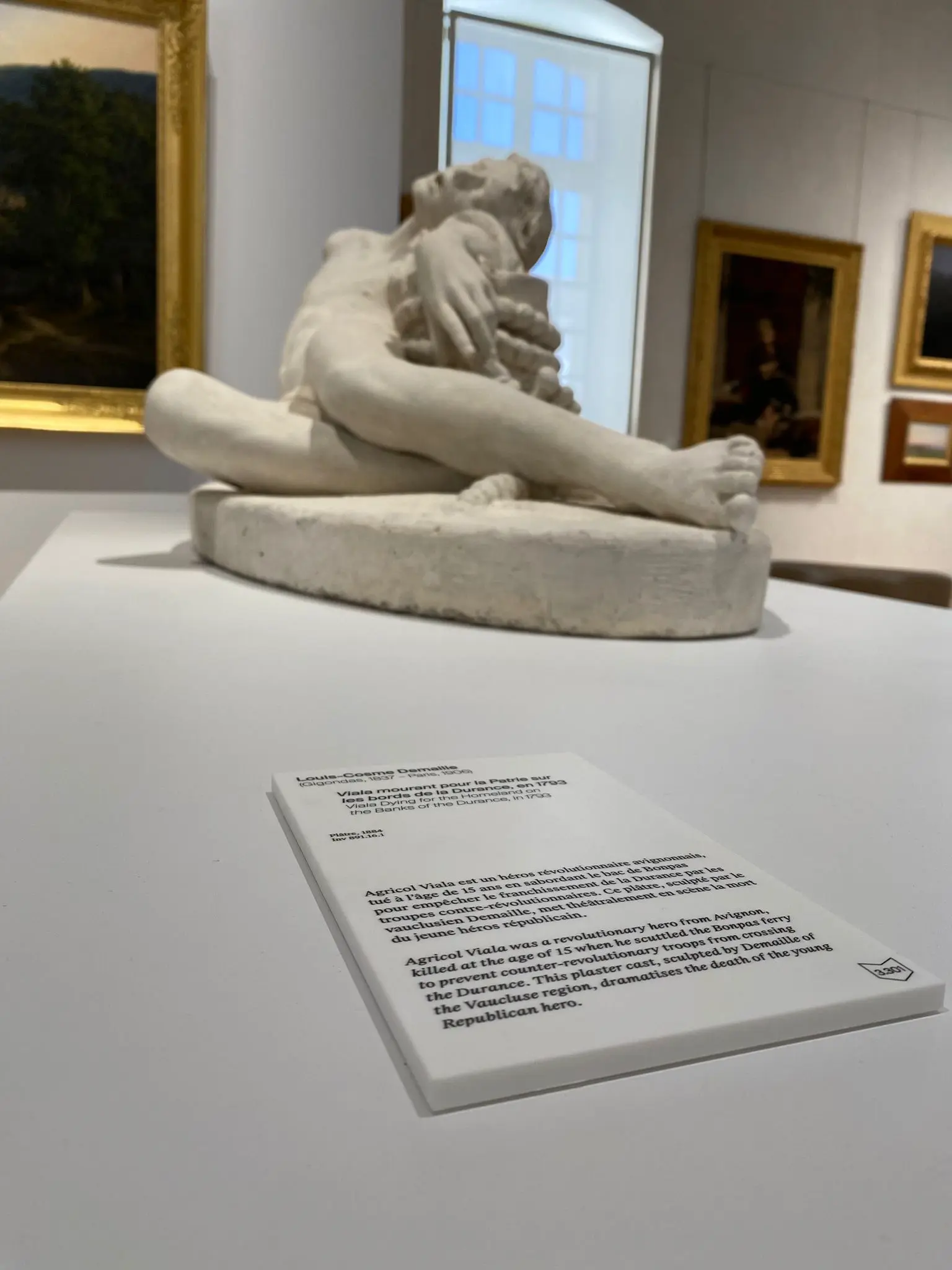 Signalétique musée - Panneaux en Corian 8.webp