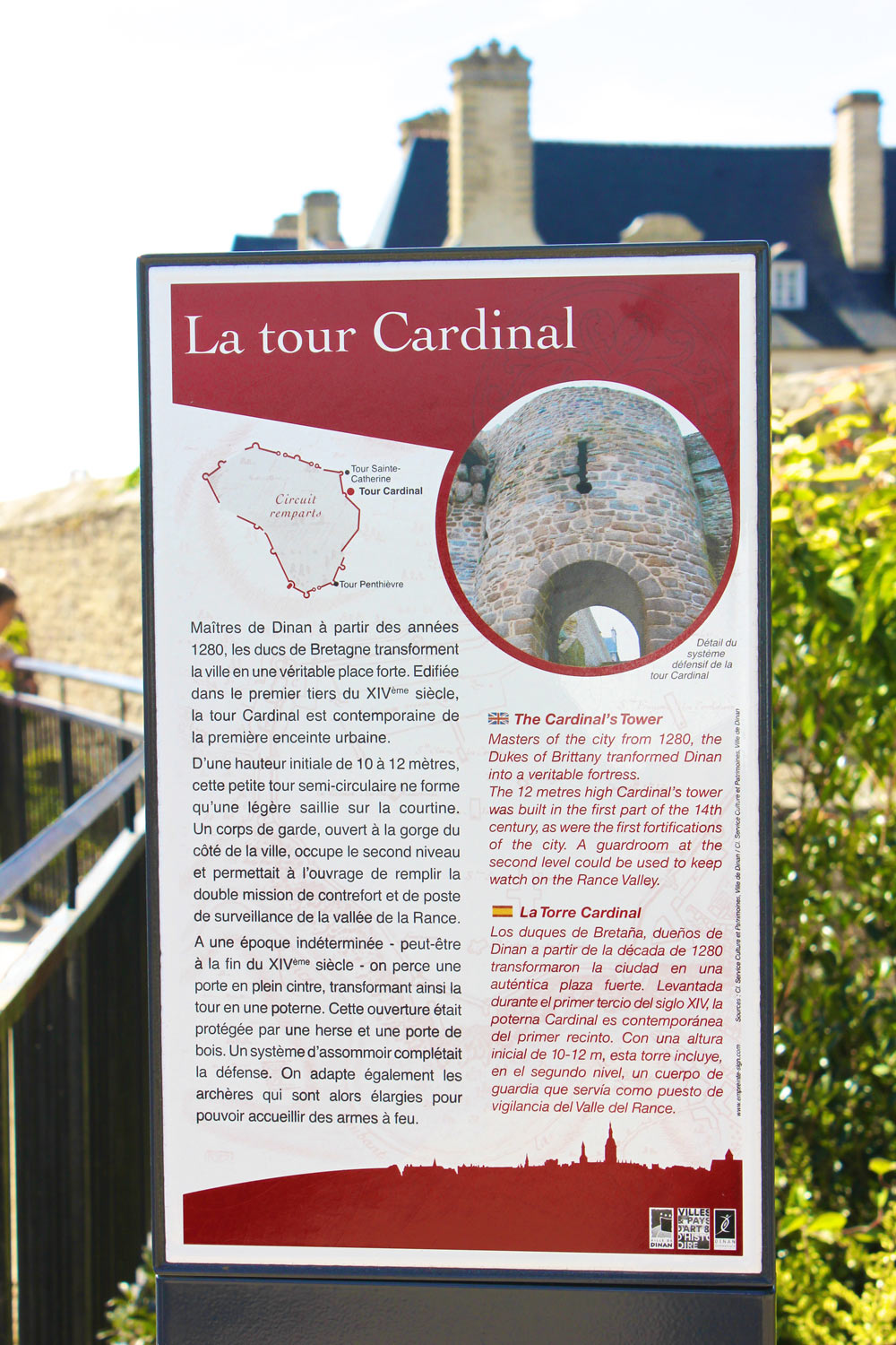 signaletique_patrimoniale_touristique_lave_emaillee