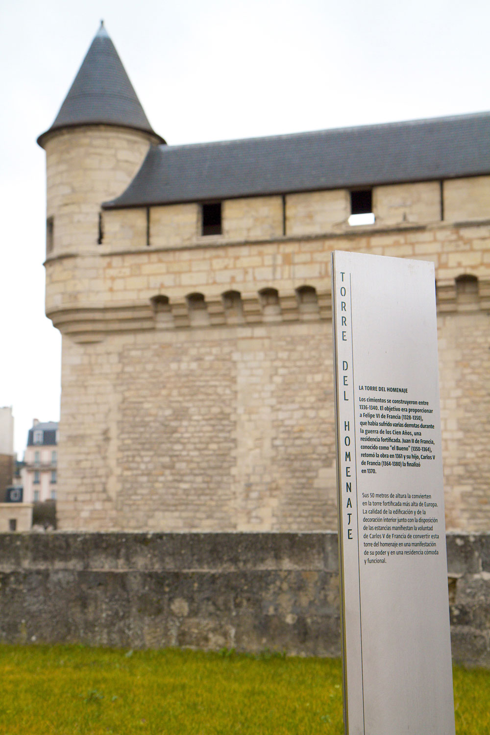 signaletique_patrimoniale_touristique_totems_musee_inox.3