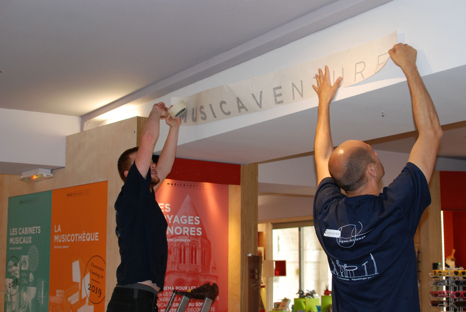 signaletique_site_culturel_patrimoine_tourisme_jalonnement_lave_emailee