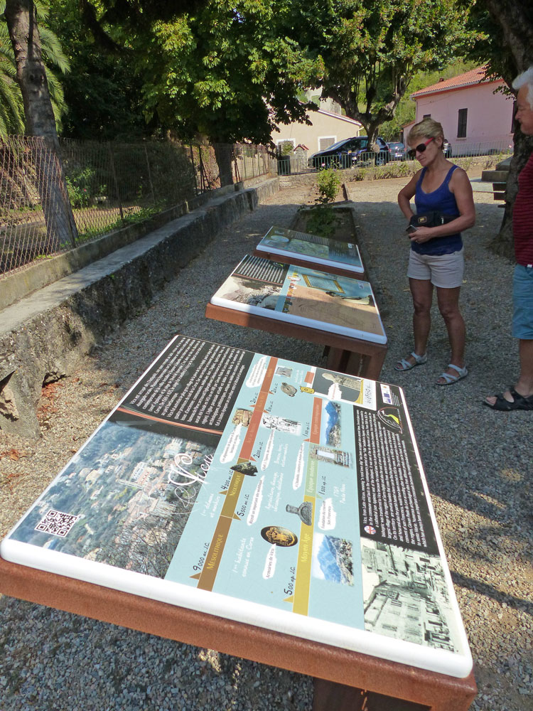 signaletique_tourisme_touristique_patrimoniale_acier_corten_lave_emailee