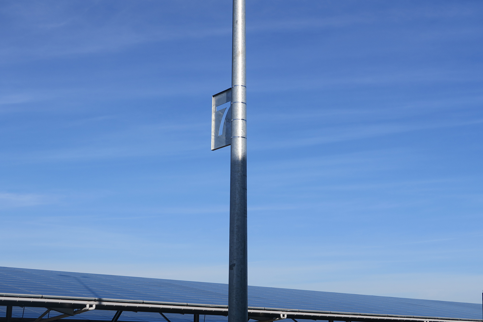 toulouse-parc-expositions-acier-galvanise-decoupe