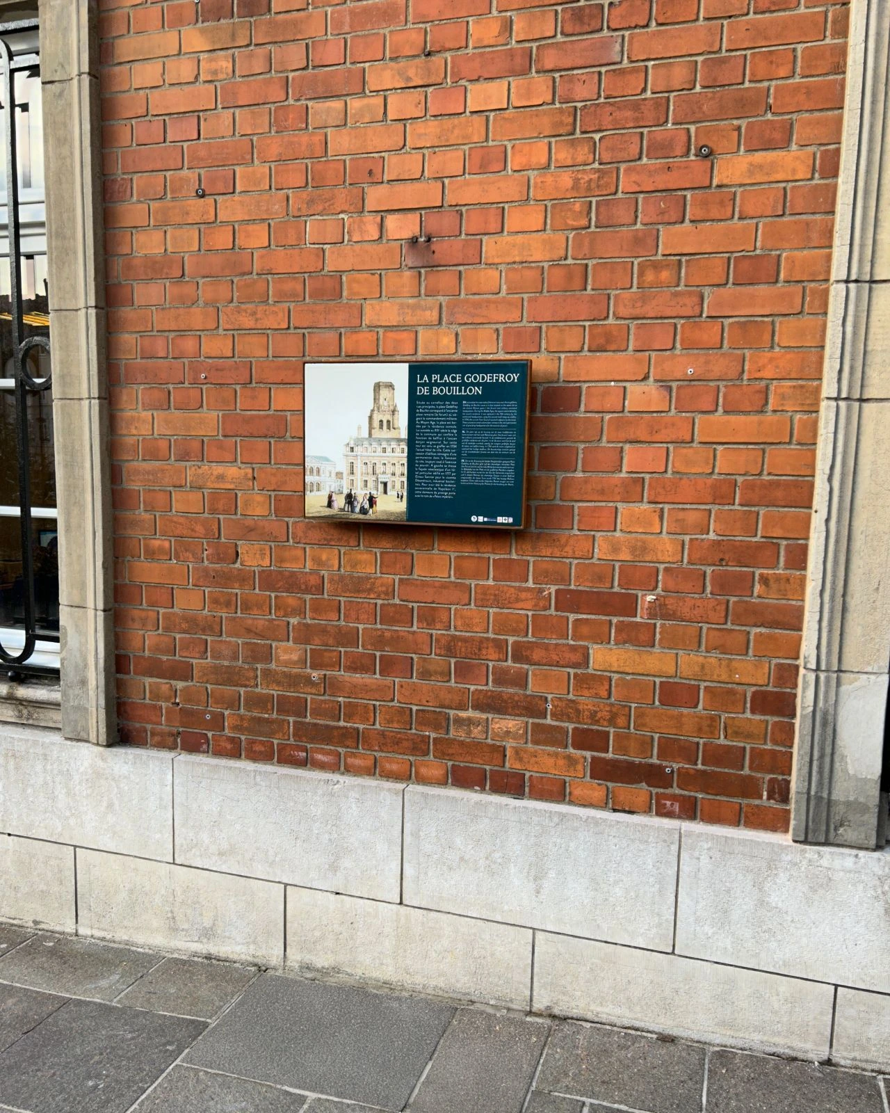 Wandschild_Boulogne sur mer.webp